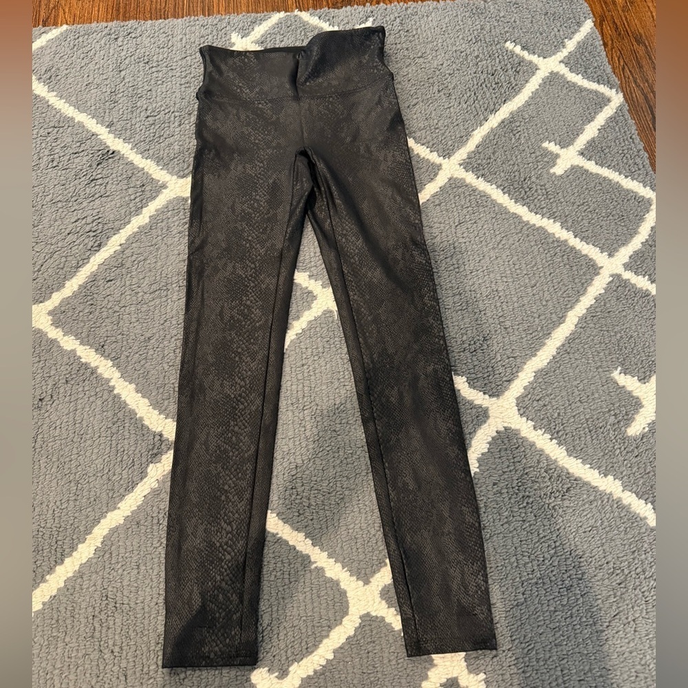 SPANX Faux Leather Foiled Snake Leggings